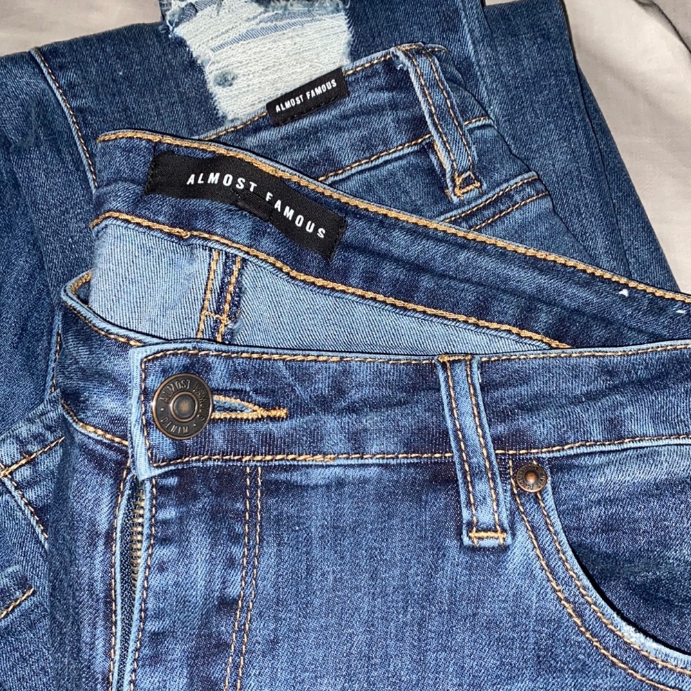 Almost Famous Distressed Ripped Skinny Jeans. Size 13.